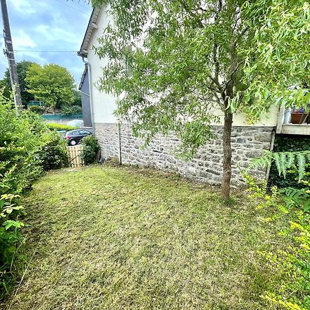 Maison Collinee Rostrenen Exteriér fotografie